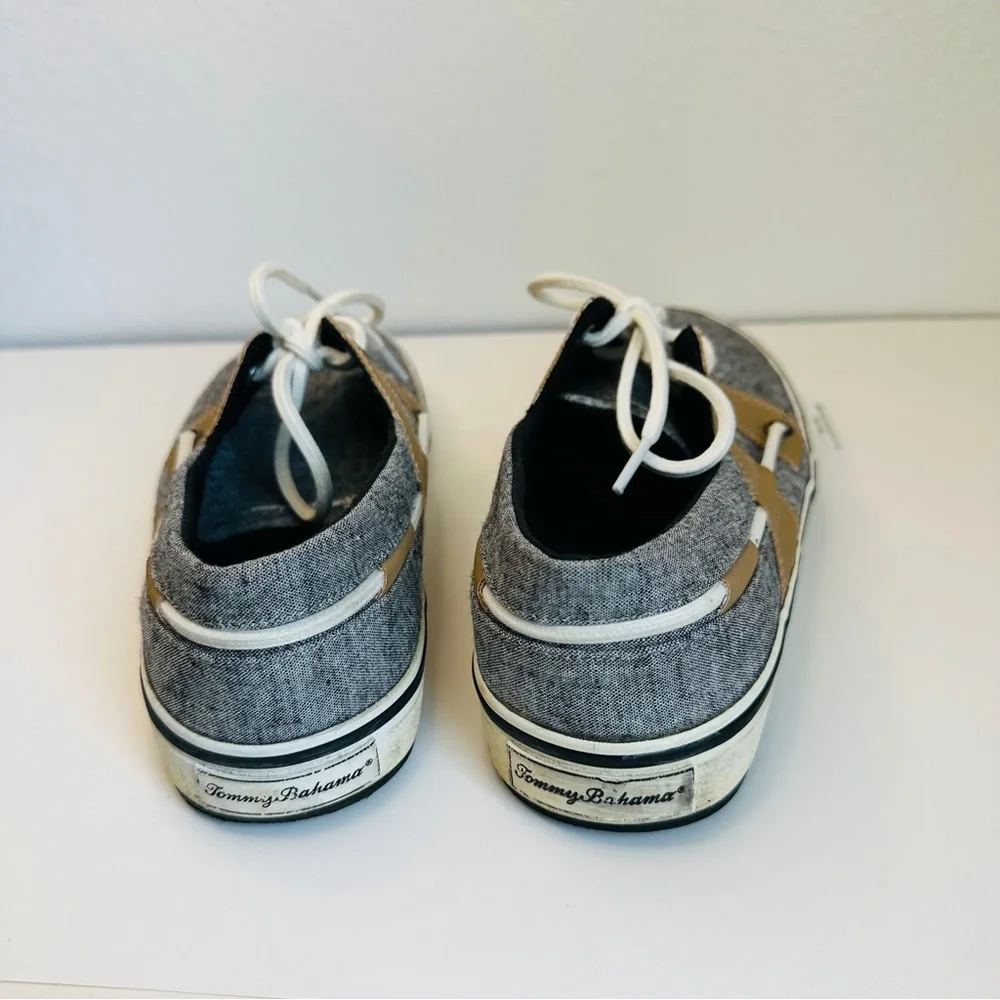 Tommy Bahama Gray Tan Boat Shoes‎ Men’s Size 9D